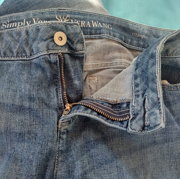 Simply Vera Wang Straight Size 14 Distressed Jeans! - Picture 2 of 14